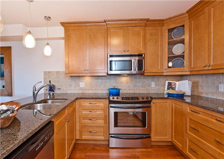 Kitchen in Nanaimo condo development, Clearview at Regency Vista