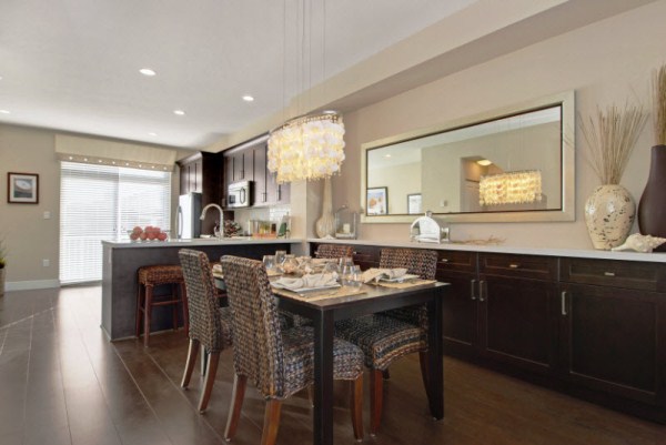 Dining room in Pier 16 townhouse development