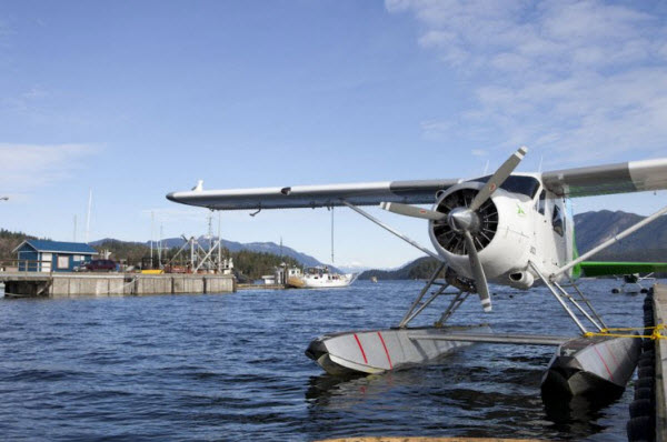 Seaplane landing near Watermark at Sechelt