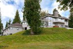 LANGLEY ESTATE HOME FOR SALE - Property for sale in The Bluff in Langley